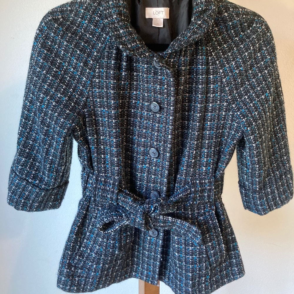 Ann Taylor Loft 3/4- sleeve blazer in navy